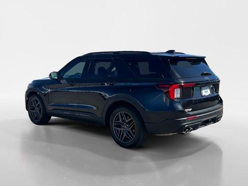 Agate Black Metallic 2025 Ford Explorer ST