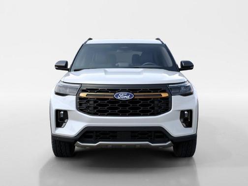 Star White 2027 Ford Explorer