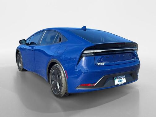 2025 Toyota Prius Plug-In Hybrid SE