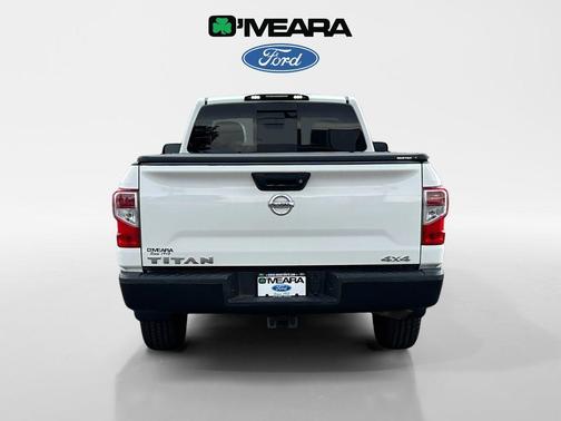 2017 Nissan Titan S
