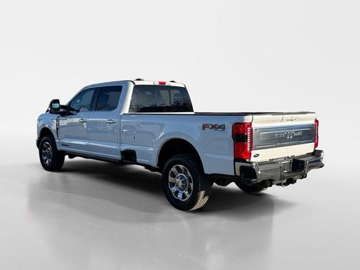 2025 Ford F-350 King Ranch