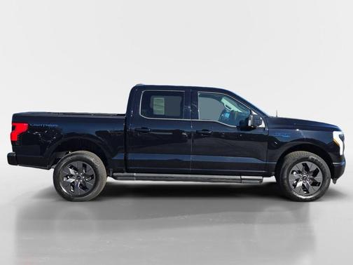 2024 Ford F-150 Lightning Flash