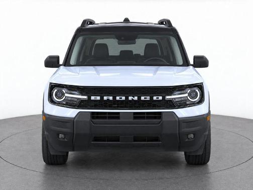 Oxford White 2026 Ford Bronco Sport Outer Banks
