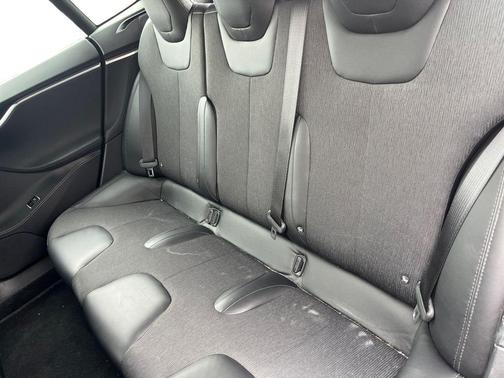 Midnight Silver Metallic 2017 Tesla Model S 100D