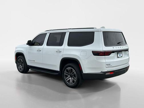Bright White Clearcoat 2022 Jeep Wagoneer Series III