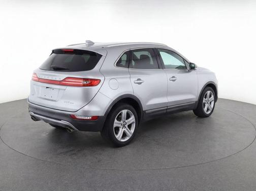Ingot Silver 2018 Lincoln MKC Premiere
