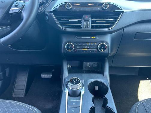 Agate Black Metallic 2024 Ford Escape Active