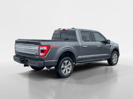 Carbonized Gray Metallic 2022 Ford F-150 Platinum