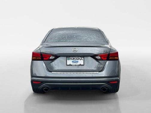 Gun Metallic 2020 Nissan Altima 2.5 SR