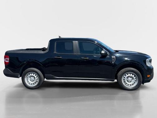 Shadow Black 2024 Ford Maverick XL