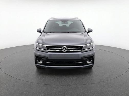 Platinum Gray Metallic 2020 Volkswagen Tiguan 2.0T SEL Premium R-Line