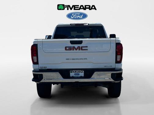 2022 GMC Sierra 2500 SLE