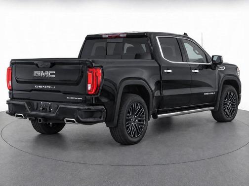 Onyx Black 2022 GMC Sierra 1500 Denali Ultimate