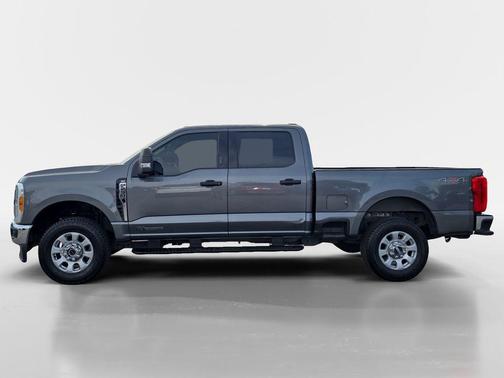 2023 Ford F-250 XLT