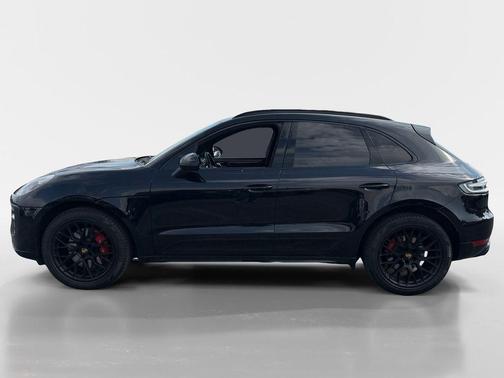 2021 Porsche Macan GTS