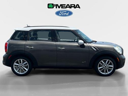2012 MINI Cooper S Countryman Base