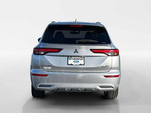 2024 Mitsubishi Outlander PHEV SEL