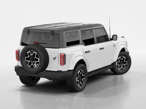 Oxford White 2026 Ford Bronco Outer Banks