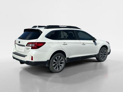 Crystal White Pearl 2017 Subaru Outback 2.5i Limited