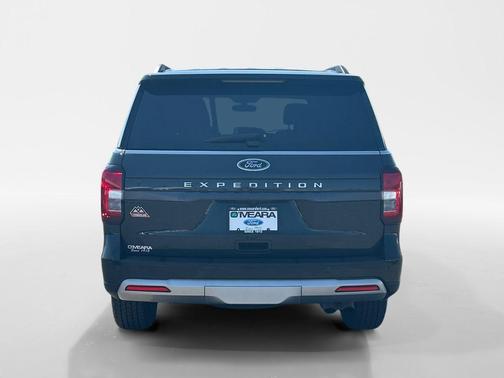 Green Metallic 2023 Ford Expedition Timberline