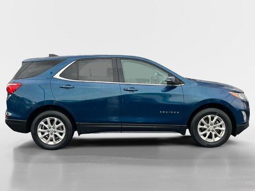 Pacific Blue Metallic 2019 Chevrolet Equinox 1LT