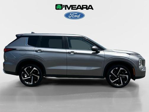 2023 Mitsubishi Outlander SE Special Edition