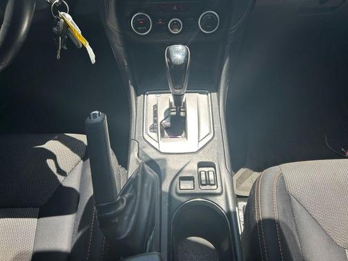Ice Silver Metallic 2021 Subaru Crosstrek Premium