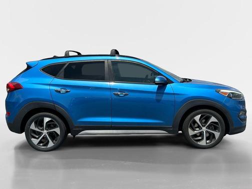 Caribbean Blue 2017 Hyundai TUCSON Limited