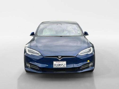 Deep Blue Metallic 2021 Tesla Model S Long Range