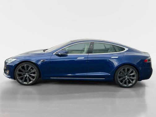 Deep Blue Metallic 2021 Tesla Model S Long Range