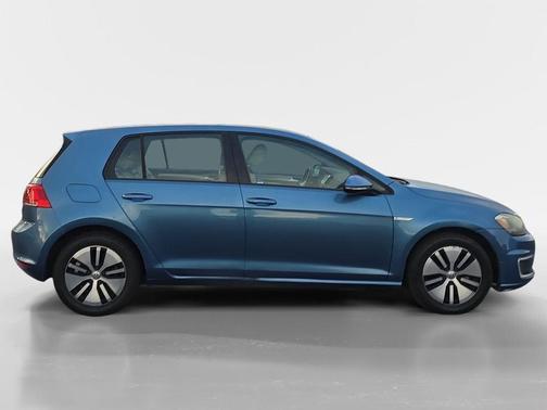 2015 Volkswagen e-Golf SEL Premium