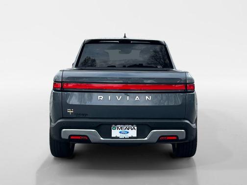 2023 Rivian R1T Adventure Quad Motor Large Pack