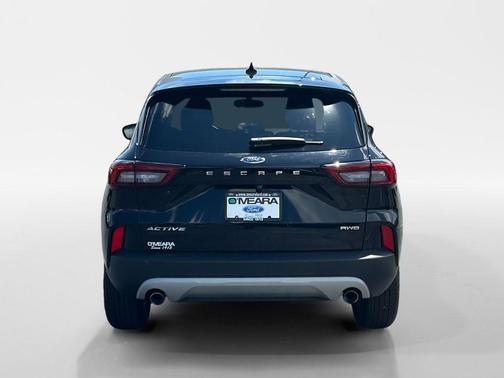 Black Metallic 2025 Ford Escape Active