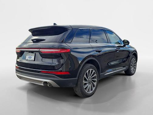 2025 Lincoln Corsair Reserve