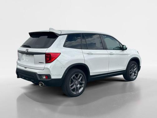 Platinum White Pearl 2023 Honda Passport EX-L