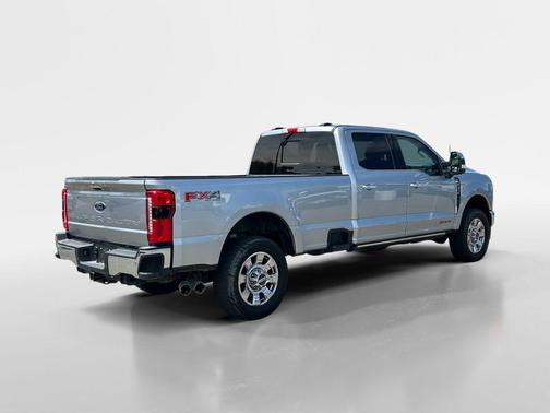 Iconic Silver Metallic 2024 Ford F-250 Lariat