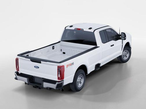 2025 Ford F-250 XLT