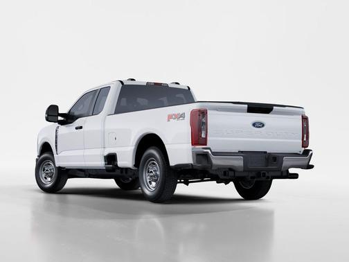 2025 Ford F-250 XLT