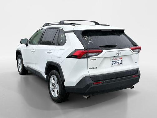 Super White 2019 Toyota RAV4 XLE