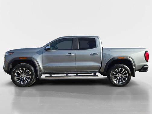 2023 GMC Canyon Denali