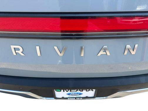 2022 Rivian R1T Adventure Package