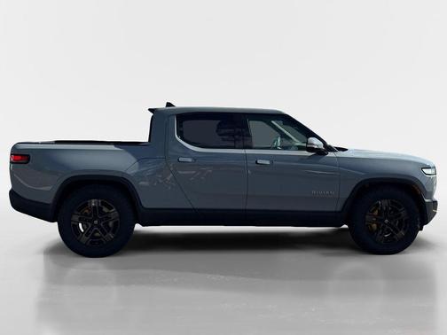 2022 Rivian R1T Adventure Package