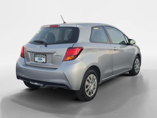 2016 Toyota Yaris L