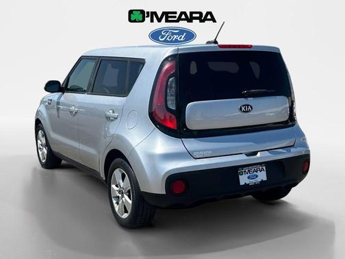 2017 Kia Soul Base