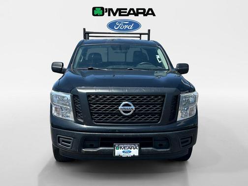 2017 Nissan Titan S