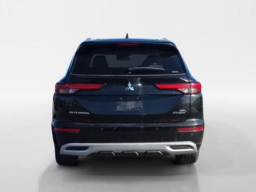 2024 Mitsubishi Outlander PHEV SEL