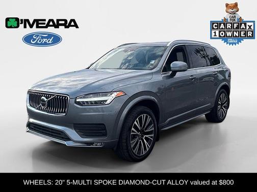 2020 Volvo XC90 T6 Momentum 7 Passenger
