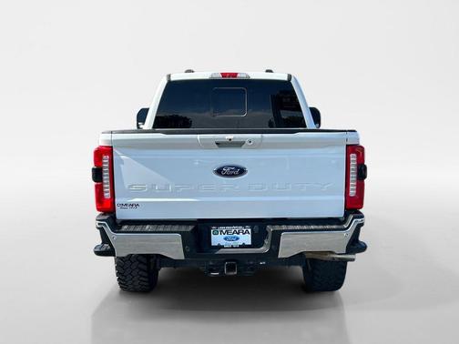White Metallic 2024 Ford F-250 Lariat