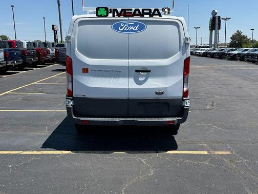 2015 Ford Transit-250 Base
