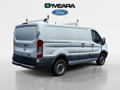 2015 Ford Transit-250 Base